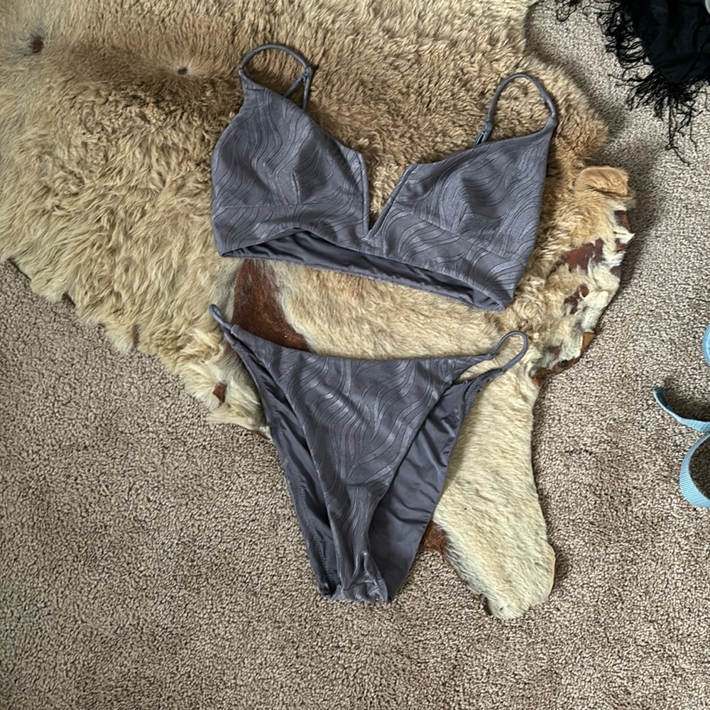 RVCA purple bathing suit size large